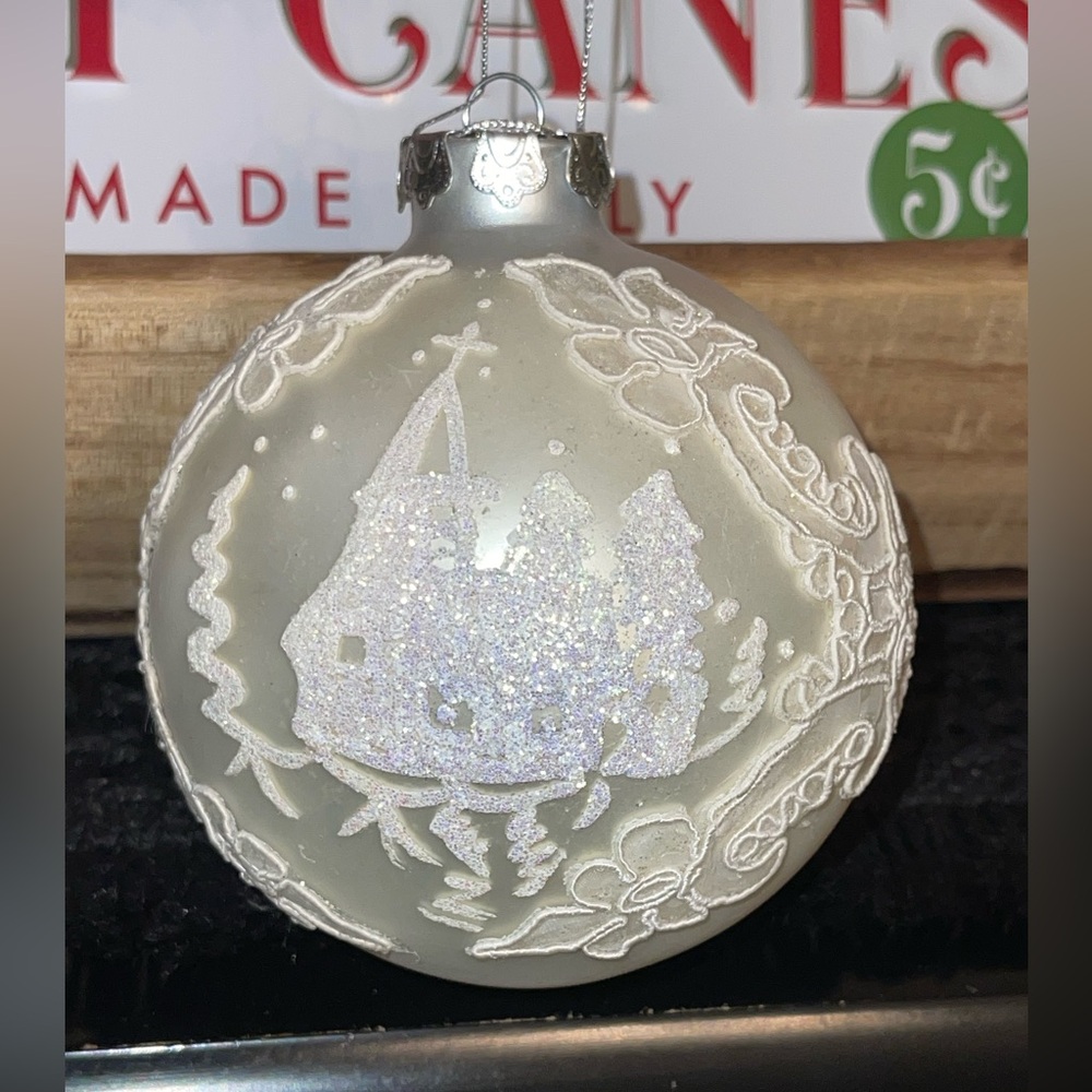 Christmas Embroidered White Ornament Beautiful